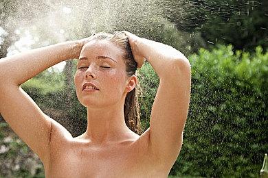 《战神5》确认支持繁体中文和简体中文字幕